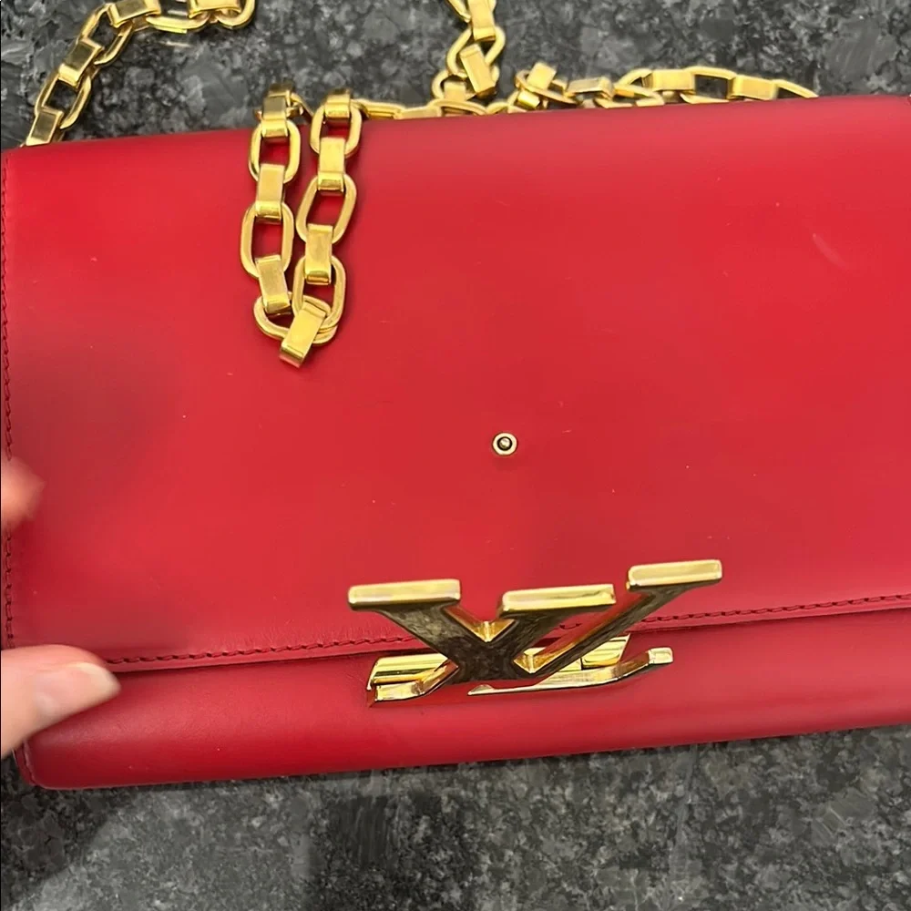Louis Vuitton Red and Gold Clutch with Chain - Picture 4 of 10